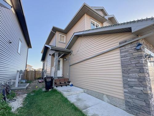 2315 22 Av Nw, Edmonton, AB 