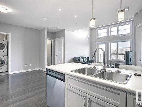 409 5029 Edgemont Boulevard, Edmonton, AB - Indoor Photo Showing Kitchen With Double Sink