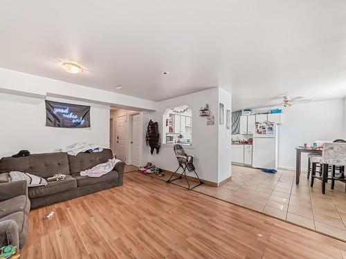 9516 127 Avenue, Edmonton, AB - Indoor