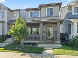 4132 CHAPPELLE GR SW  Edmonton, AB T6W 3R2