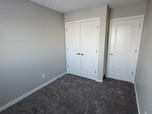 7060 181 Avenue, Edmonton, AB - Indoor Photo Showing Other Room