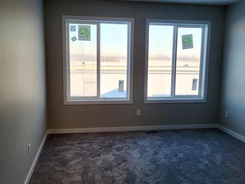 7052 182 Avenue, Edmonton, AB - Indoor Photo Showing Other Room