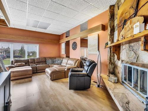 20415 Quadrant Avenue Sw, Edmonton, AB - Indoor Photo Showing Living Room With Fireplace