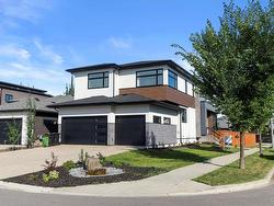 1303 CLEMENT CO NW  Edmonton, AB T6M 0C9