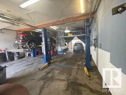 11815 89 ST NW  Edmonton, AB T5B 3V6