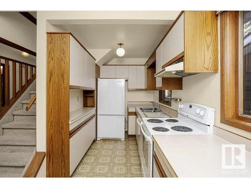 9803 92 Avenue, Edmonton, AB - Indoor Photo Showing Kitchen