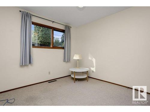 9803 92 Avenue, Edmonton, AB - Indoor Photo Showing Other Room