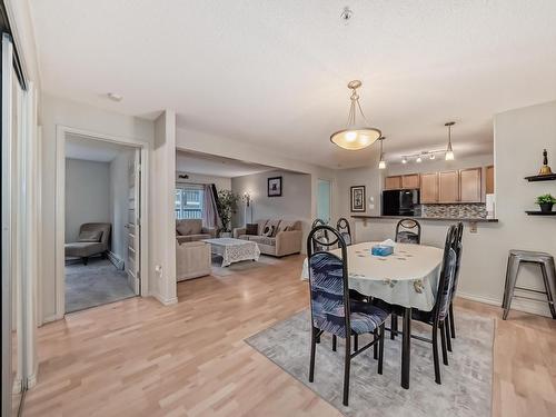 124 646 Mcallister Loop, Edmonton, AB - Indoor Photo Showing Dining Room