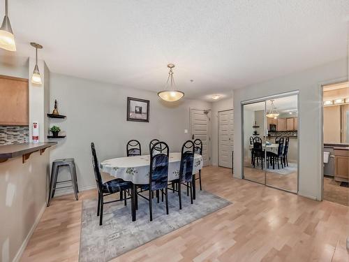 124 646 Mcallister Loop, Edmonton, AB - Indoor Photo Showing Dining Room