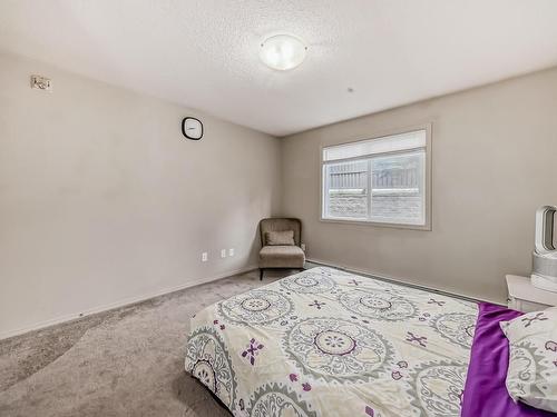 124 646 Mcallister Loop, Edmonton, AB - Indoor Photo Showing Bedroom