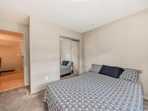 124 646 Mcallister Loop, Edmonton, AB - Indoor Photo Showing Bedroom