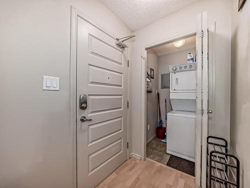 124 646 Mcallister Loop, Edmonton, AB - Indoor Photo Showing Laundry Room