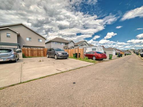 1311 30 Av Nw, Edmonton, AB 