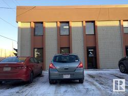 15355 117 AV NW  Edmonton, AB T5M 3X4