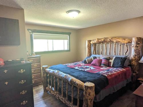 54053 Rr 181, Rural Lamont County, AB - Indoor Photo Showing Bedroom