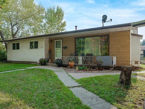 2A St Vital Av, St. Albert, AB 