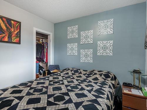 2A St Vital Avenue, St. Albert, AB - Indoor Photo Showing Bedroom