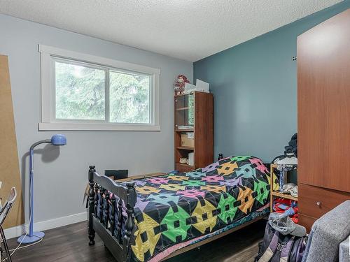 2A St Vital Avenue, St. Albert, AB - Indoor Photo Showing Bedroom