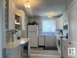 78 MCLEOD PL NW  Edmonton, AB T5A 3A8