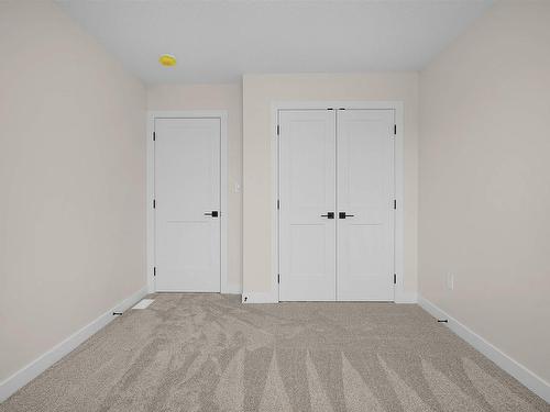 1435 Cherniak Way, Edmonton, AB - Indoor Photo Showing Other Room