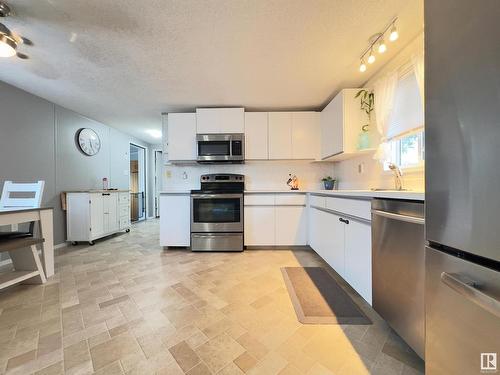 65 Willow Park Estate, Leduc, AB 