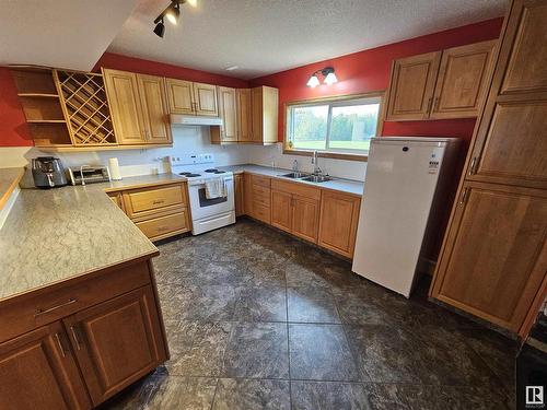 48112 Rge Road 55, Rural Brazeau County, AB 