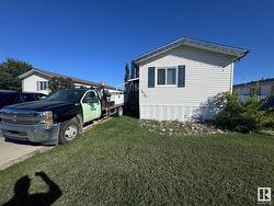 3435 Lakeview PT NW  Edmonton, AB T5S 2R8