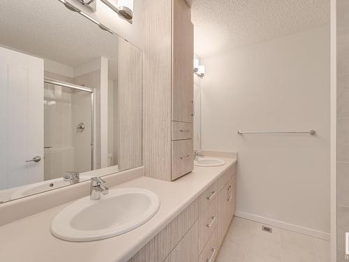 26 2215 24 Street, Edmonton, AB - Indoor Photo Showing Bathroom