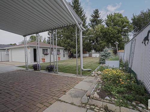 6 Lark St, Sherwood Park, AB 