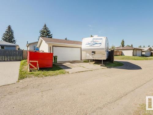 14223 83 St Nw, Edmonton, AB 