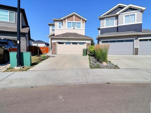 934 Berg Pl, Leduc, AB 