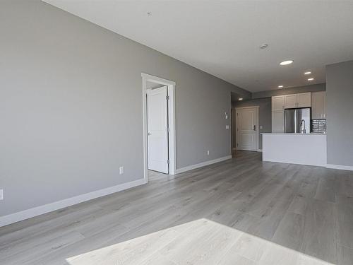 217 12804 140 Avenue, Edmonton, AB - Indoor Photo Showing Kitchen