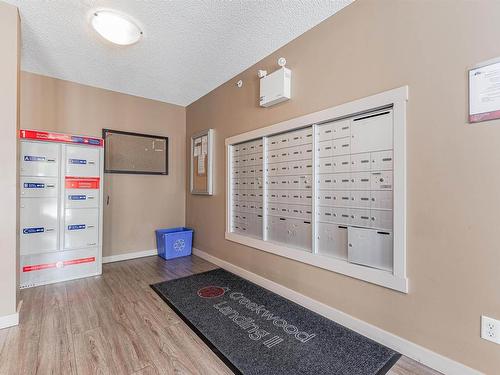 414 5390 Chappelle Road, Edmonton, AB - Indoor Photo Showing Other Room