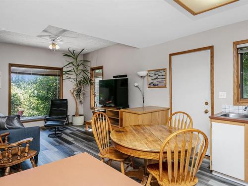 8911 97 Street, Edmonton, AB - Indoor Photo Showing Dining Room