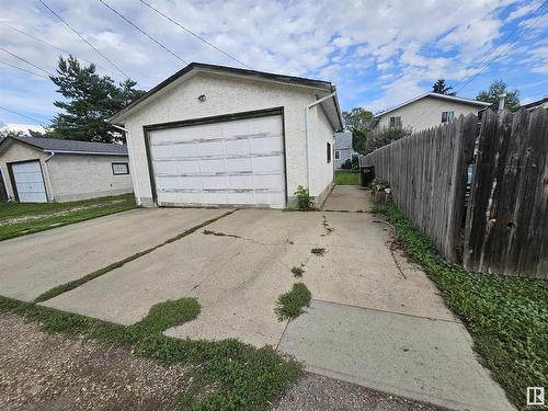 10438 147 St Nw, Edmonton, AB 