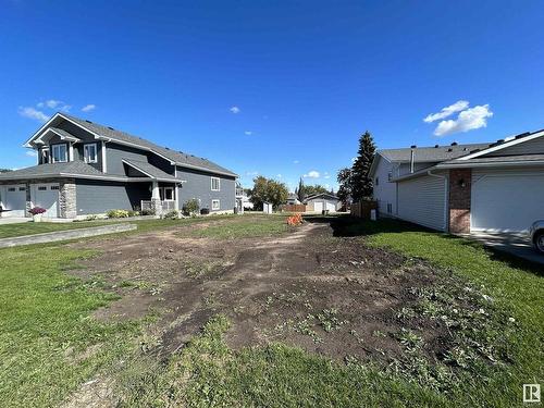 5409 47 St, Stony Plain, AB 