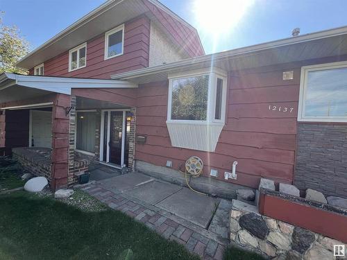 12137 50 St Nw, Edmonton, AB 