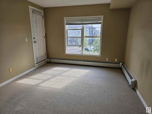 305 636 Mcallister Loop, Edmonton, AB - Indoor Photo Showing Other Room