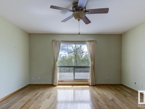 25018 Richfield Drive, Rural Sturgeon County, AB - Indoor Photo Showing Other Room