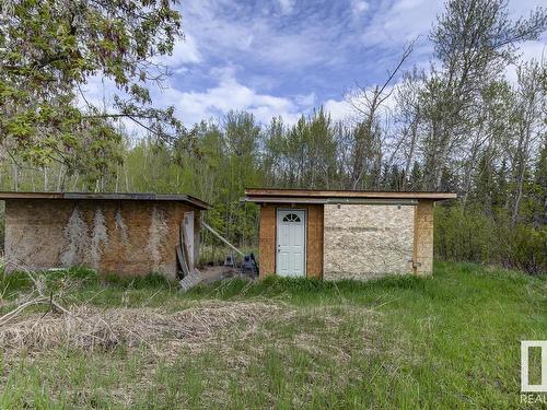 25018 Richfield Drive, Rural Sturgeon County, AB - Outdoor