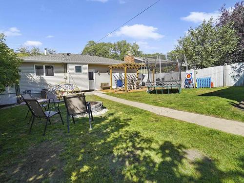 8 Birch Dr, St. Albert, AB 