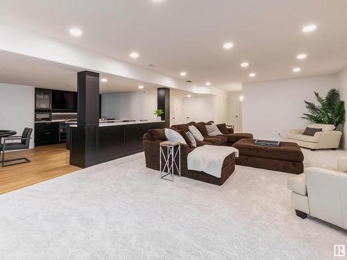 329 Estate Drive, Sherwood Park, AB - Indoor Photo Showing Living Room