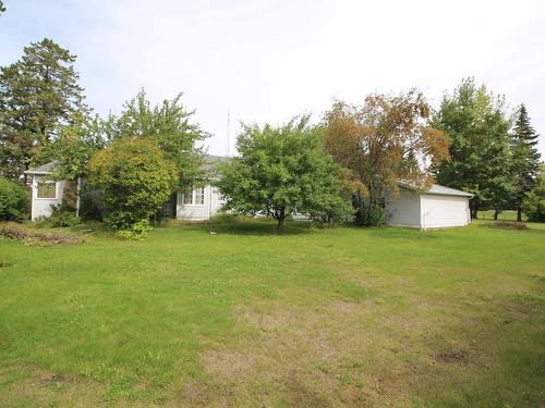 5105 50 Street, Rimbey, AB - Outdoor