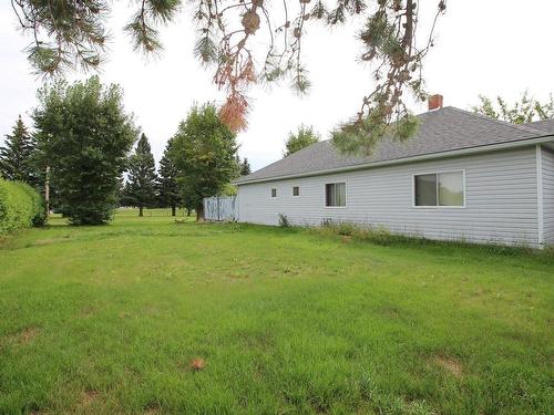 5105 50 Street, Rimbey, AB - Outdoor