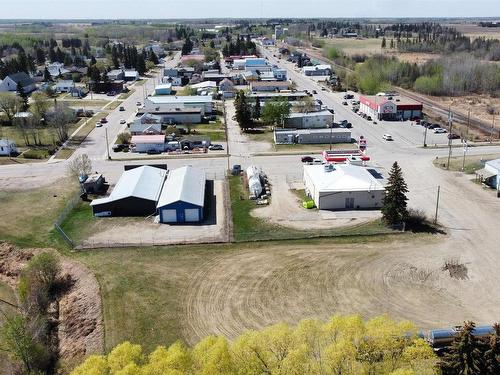 4719 50 Av, Onoway, AB 