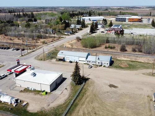 4719 50 Av, Onoway, AB 