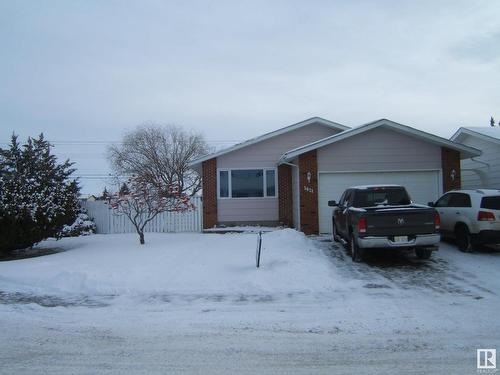 5621 48 Street, Vegreville, AB - Outdoor