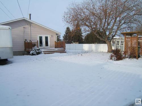 5621 48 Street, Vegreville, AB - Outdoor