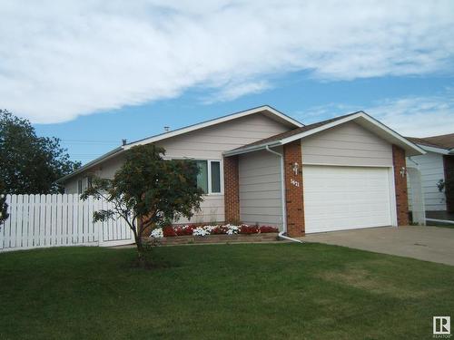 5621 48 Street, Vegreville, AB - Indoor Photo Showing Other Room