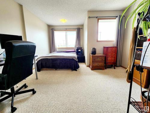 71 10909 106 Street, Edmonton, AB - Indoor Photo Showing Bedroom